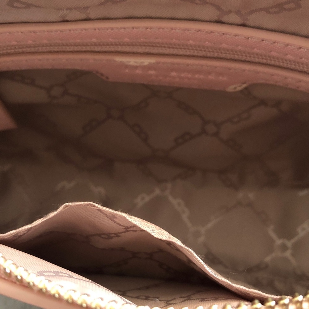 Ted Baker Soft Pink & White Polka Dot Convertible Shoulder Bag Wristlet NWT - Picture 13 of 16